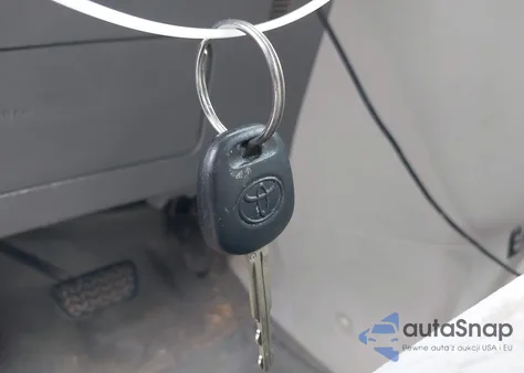 2012 Toyota Sienna Le V6 8 Passenger from USA, damaged, VIN 5TDKK3DC5CS228036